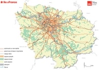 Carte de l'Île-de-France avec les autoroutes, les voies rapides, les grands axes et le réseau ferré