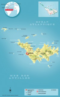 Carte de Saint-Barthélemy avec les villages, l'aérodrome, le port, les routes et les sommets