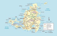 Carte de Saint-Martin avec les villes, les sommets, les routes, les sentiers et la frontière