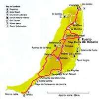 Grande carte de Fuerteventura avec les villes, des informations touristiques, les magasins, les plages, les églises et les sites historiques