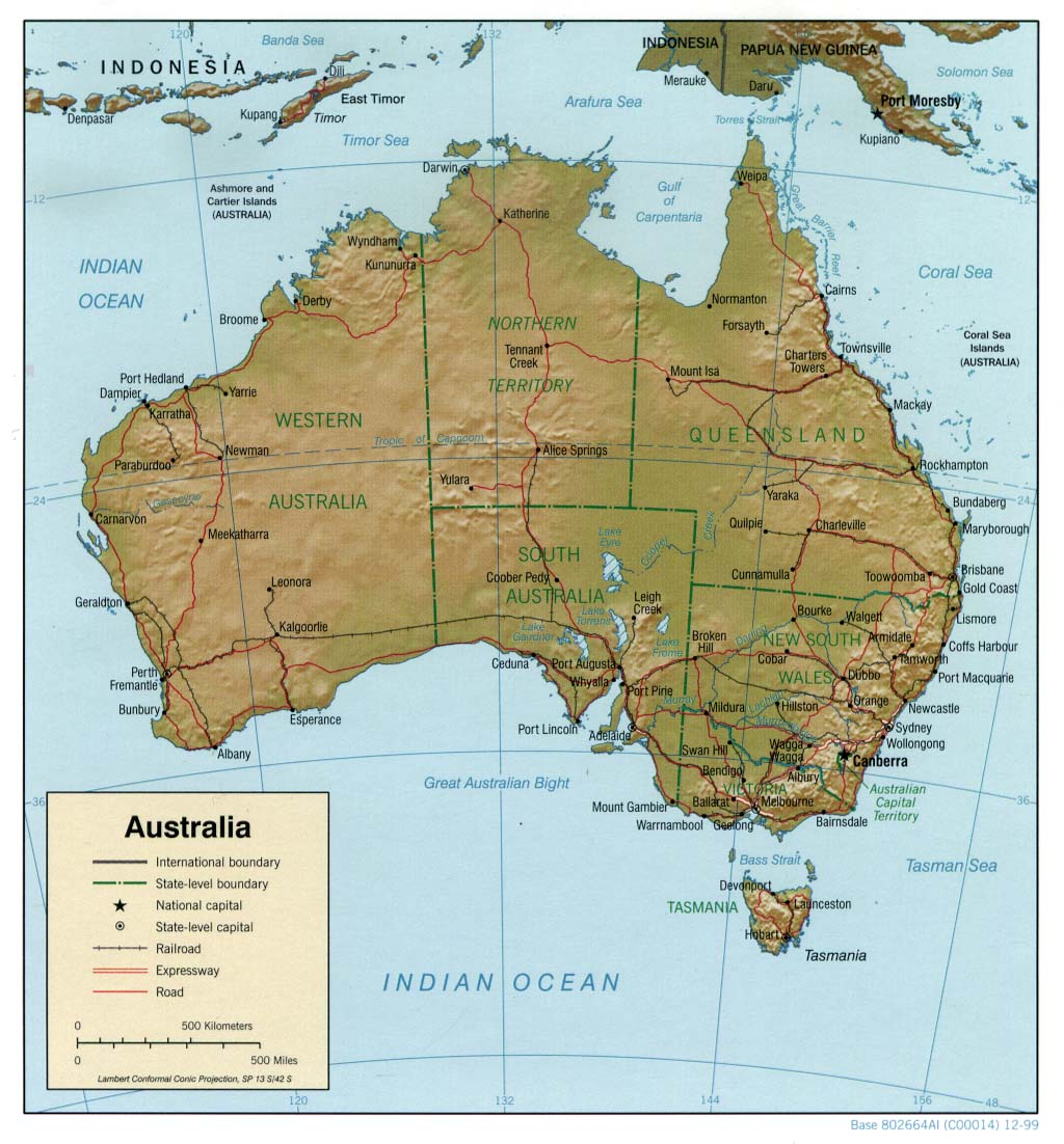 Grande carte de l'Australie avec les routes, les autoroutes, le relief, les etats, la capitale et les rails.