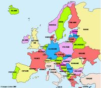Carte de l'Europe en couleur avec le nom des pays