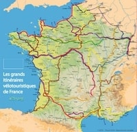Carte de France avec les pistes cyclables et les vélos routes