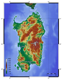 Carte Sardaigne topographique avec les villes et l'altitude en mètre