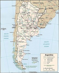 Carte de l'Argentine avec les provinces, les villes, les chemins de fer, les routes et les rivières