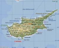 Carte de Chypre avec les villes, les sommets et les baies