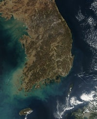 Grande photo satellite de la Corée du Sud