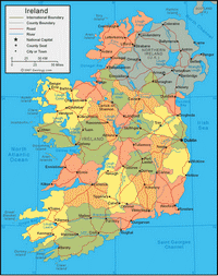 Carte de l'Irlande avec les routes, les rivières, les villes et les lacs
