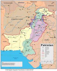 Carte du Pakistan avec les routes et les aéroports