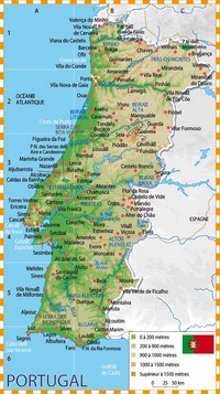 Carte du Portugal avec les villes, les villages, les lacs et l'altitude en mètre