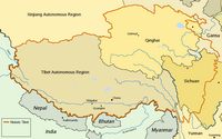 Carte du Tibet avec la région autonome actuelle et l'ancienne frontière historique