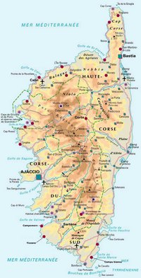 Carte de la Corse avec les villes, les aéroports, les thermes, les ponts et des informations diverses